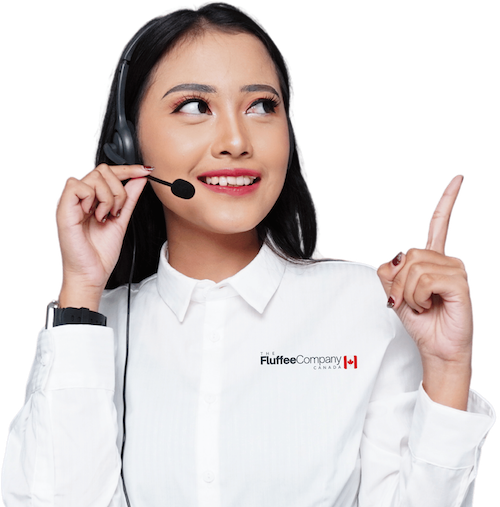 A Fluffee Canada support agent wearing a headset